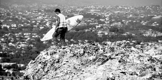 documentaire-super-trash_747769_667x333.jpg